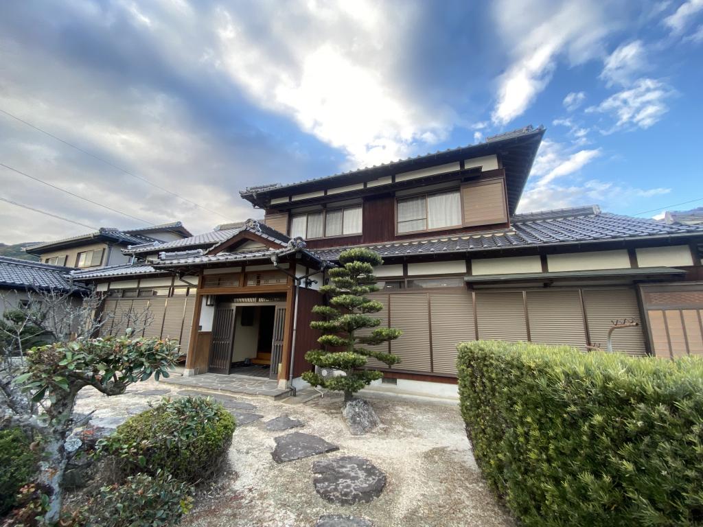 , For $10K, you can buy a countryside home in rural Japan. But what&rsquo;s the catch?, Quantiphy