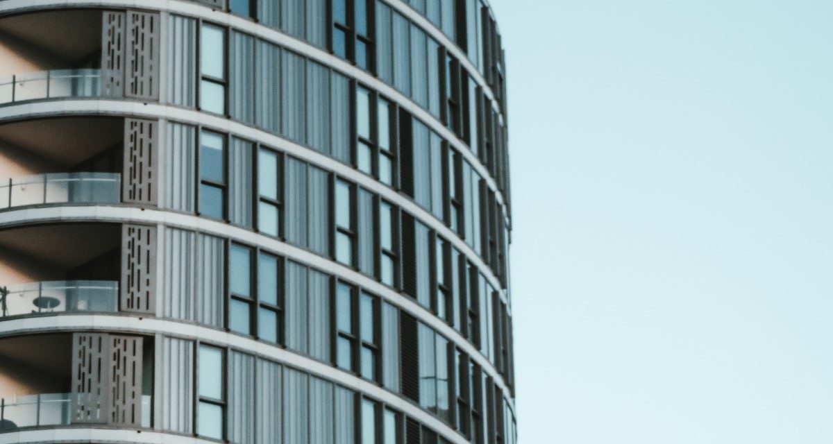 Almost half of Sydneysiders want more apartments built