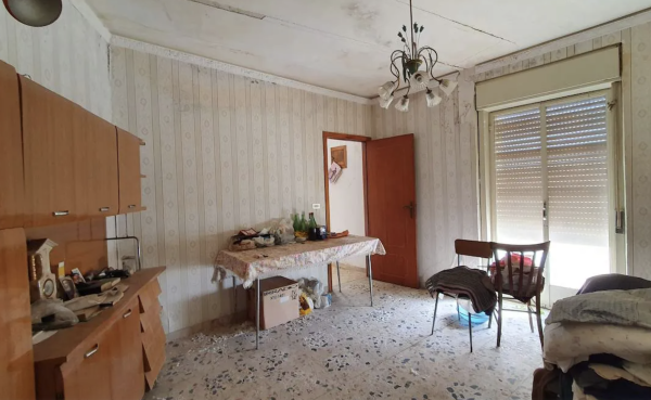 free homes in europe, Time for a Si change? A new batch of €1 homes are for sale in Italy, Quantiphy