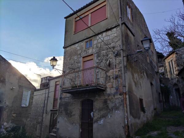 free homes in europe, Time for a Si change? A new batch of €1 homes are for sale in Italy, Quantiphy