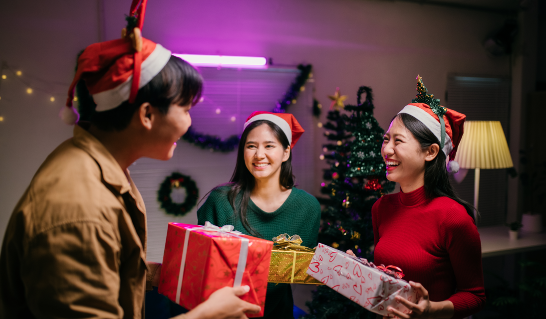 https://quantiphy.com.au/wp-content/uploads/2025/12/friends-exchanging-christmas-gifts-during-a-christ-2025-11-12-17-41-14-utc-1094x640.png